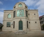 Satılır 10 otaqlı 500 m2 villa Binə