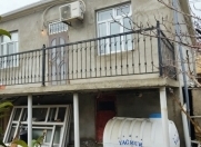 Satılır 3 otaqlı 200 m2 həyət evi Sədərək ticarət mərkəzi