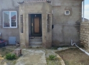 Satılır 3 otaqlı 70 m2 həyət evi Binə