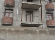 Satılır 6 otaqlı 360 m2 həyət evi Binə