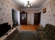 Satılır 2 otaqlı 65 m2 köhnə tikili 6 mkr