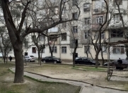 Satılır 2 otaqlı 45 m2 köhnə tikili 2 mkr