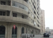 Satılır 3 otaqlı 140 m2 yeni tikili Ayna Sultanova heykəli