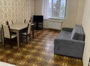 İcarəyə verilir 3 otaqlı 90 m2 köhnə tikili Həzi Aslanov m.