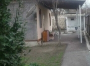 Satılır 3 otaqlı 300 m2 köhnə tikili Ağdaş