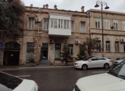 Satılır 2 otaqlı 50 m2 köhnə tikili İçəri Şəhər m.