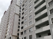 Satılır 3 otaqlı 130 m2 yeni tikili Gənclik m.