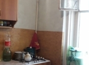 İcarəyə verilir 2 otaqlı 60 m2 köhnə tikili 28 May m.