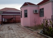 Satılır 3 otaqlı 105 m2 həyət evi Binə