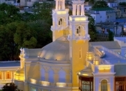 İcarəyə verilir 4 otaqlı 150 m2 köhnə tikili İçəri Şəhər