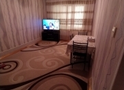 Satılır 2 otaqlı 52 m2 köhnə tikili Buzovna