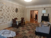 Satılır 5 otaqlı 160 m2 yeni tikili Həzi Aslanov m.