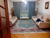 İcarəyə verilir 3 otaqlı 140 m2 yeni tikili Nizami m.