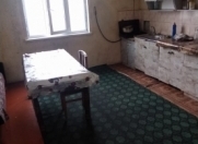 Satılır 5 otaqlı 9000 m2 həyət evi İmişli