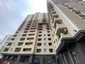 Satılır 3 otaqlı 96 m2 yeni tikili Şah İsmayıl Xətai m.