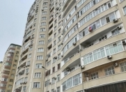 Satılır 3 otaqlı 100 m2 köhnə tikili İçəri Şəhər m.