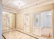 Satılır 3 otaqlı 148 m2 yeni tikili Gənclik m.