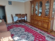 Satılır 4 otaqlı 110 m2 köhnə tikili Həzi Aslanov m.