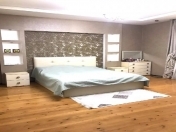 İcarəyə verilir 4 otaqlı 160 m2 həyət evi Buzovna