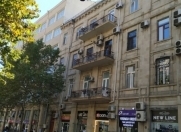 Satılır 3 otaqlı 97 m2 köhnə tikili 28 May m.