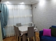 Satılır 4 otaqlı 100 m2 köhnə tikili Əhmədli