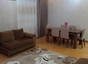 Satılır 3 otaqlı 130 m2 yeni tikili Bayıl