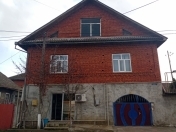 Satılır 4 otaqlı 360 m2 həyət evi Lənkəran