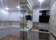 Satılır 3 otaqlı 76 m2 yeni tikili Qaraçuxur