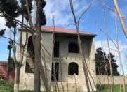 Satılır 5 otaqlı 600 m2 həyət evi Bülbülə