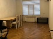 İcarəyə verilir 2 otaqlı 85 m2 yeni tikili Şah İsmayıl Xətai m.