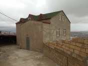 Satılır 6 otaqlı 300 m2 villa Sulutəpə