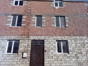 Satılır 12 otaqlı 279 m2 həyət evi Lökbatan