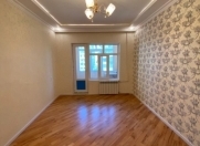 Satılır 3 otaqlı 90 m2 köhnə tikili 9 mkr