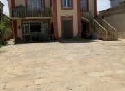Satılır 5 otaqlı 180 m2 həyət evi Qaraçuxur