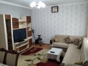 İcarəyə verilir 3 otaqlı 60 m2 köhnə tikili Nəsimi r.