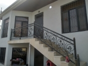 Satılır 6 otaqlı 240 m2 həyət evi Rəsulzadə