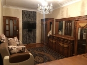 Satılır 4 otaqlı 65 m2 köhnə tikili 8 km