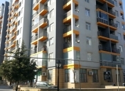 Satılır 2 otaqlı 48 m2 obyekt 1 mkr