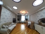 İcarəyə verilir 3 otaqlı 130 m2 yeni tikili Badamdar