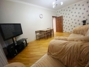 İcarəyə verilir 3 otaqlı 80 m2 köhnə tikili 20 yanvar m.