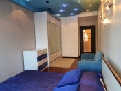 Satılır 3 otaqlı 170 m2 yeni tikili Sirk