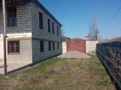 Satılır 6 otaqlı 800 m2 həyət evi Ağstafa