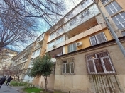 Satılır 4 otaqlı 110 m2 köhnə tikili 8 mkr