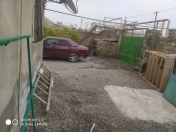 Satılır 4 otaqlı 140 m2 həyət evi Binə