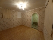 Satılır 1 otaqlı 21 m2 həyət evi Yasamal r.