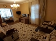 Satılır 2 otaqlı 60 m2 köhnə tikili Həzi Aslanov