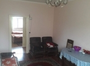 İcarəyə verilir 2 otaqlı 55 m2 köhnə tikili 4 mkr