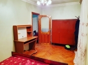 İcarəyə verilir 2 otaqlı 55 m2 köhnə tikili Montin