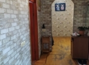 İcarəyə verilir 3 otaqlı 80 m2 köhnə tikili Nizami m.