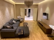 Satılır 3 otaqlı 165 m2 yeni tikili Badamdar